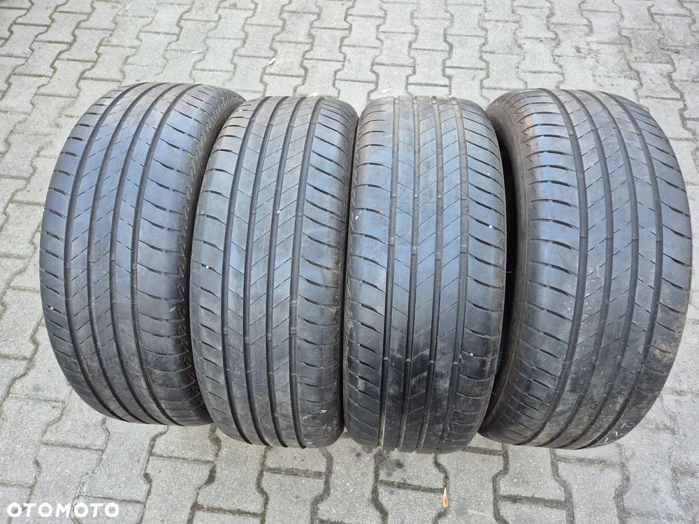 OPONY BRIDGESTONE 235/55 R18 DOT 1822 - 1