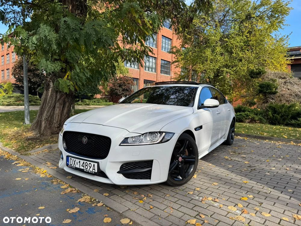 Jaguar XF