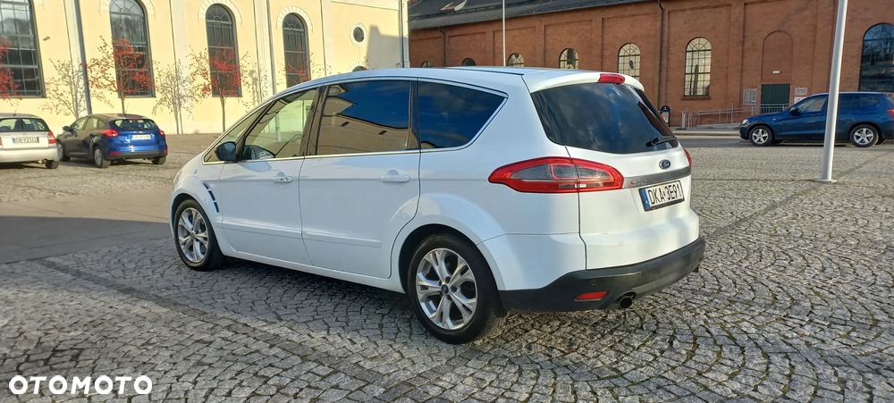 Ford S-Max - 18