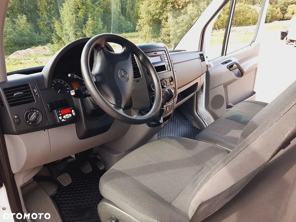 Mercedes-Benz MERCEDES SPRINTER 513 CDI EURO 6,CHŁODNIA XARIOS 350 MINUSOWA,TYLKO 122 000 KM,ZEWNĘTRZNE ZASILANIE 230V,WINDA DHOLLANDIA, BLIŹNIAKI,SUPER STAN, ZAREJESTROWANY,AKTUALNY, UDT,KLIMA,DRUKARKA,TEMPOMAT,ASYSNTENT PASA RUCHU,BOGATE WYPOSAŻENIE - 19
