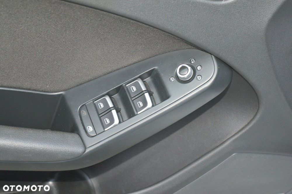 Audi A4 Allroad 2.0 TDI Quattro - 34