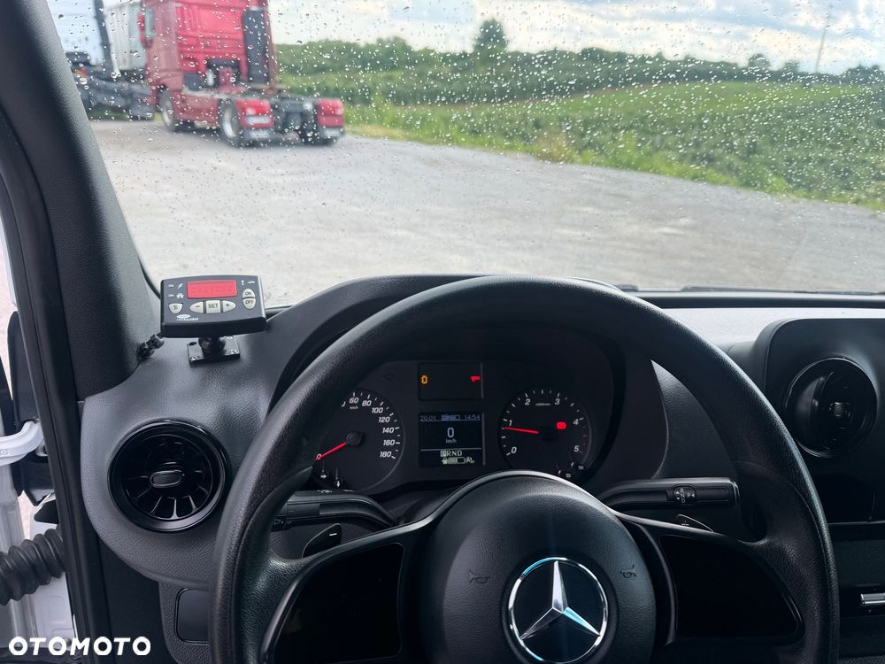 Mercedes-Benz Sprinter 519 CDI Automat Carrier 350 12/230v - 7