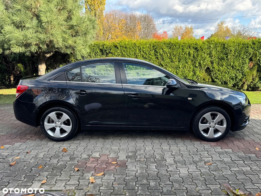 Chevrolet Cruze 1.8 LT+ - 6