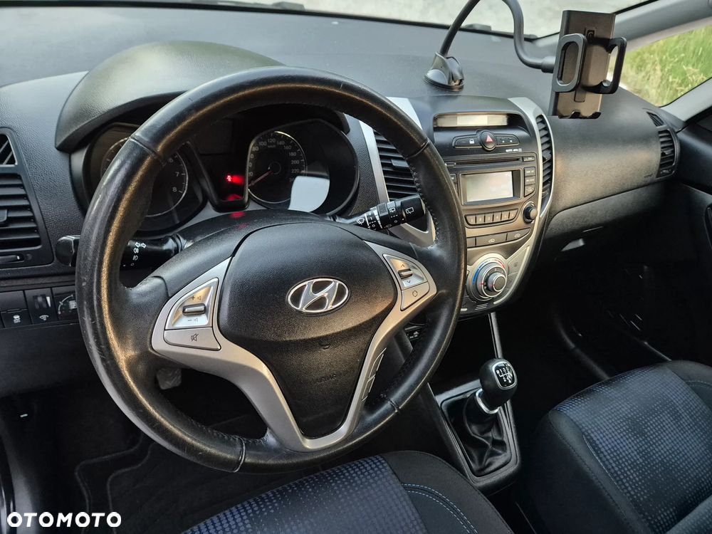 Hyundai ix20 1.4 Comfort - 22