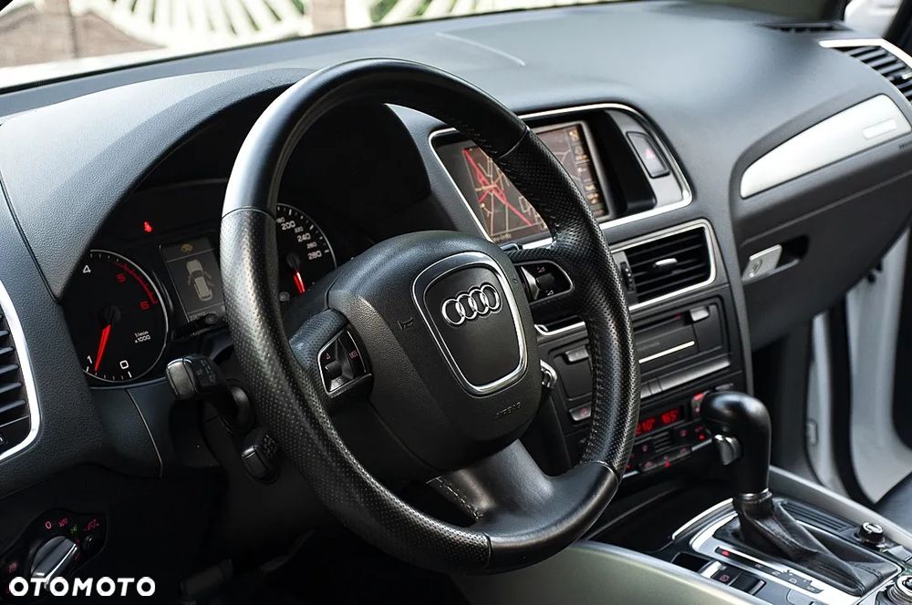 Audi Q5 2.0 TDI Quattro S tronic - 38