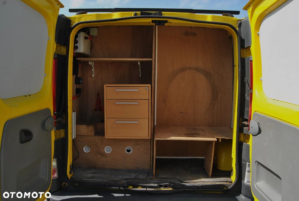 Opel Vivaro - 9