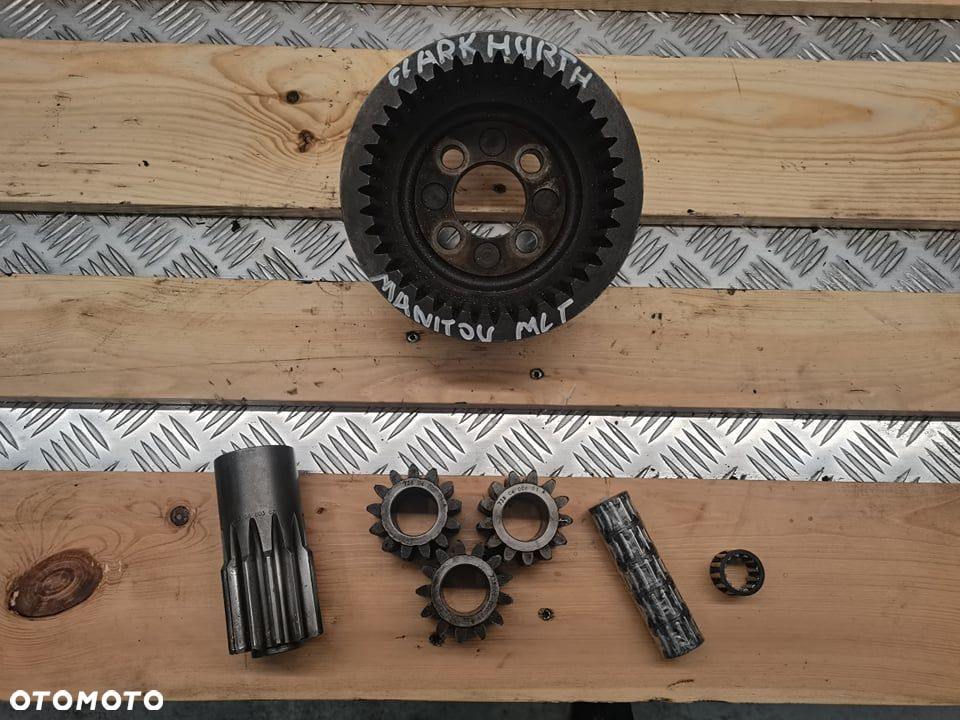 Zwolnica CAT TH 63 {Clark-Hurth} - 2