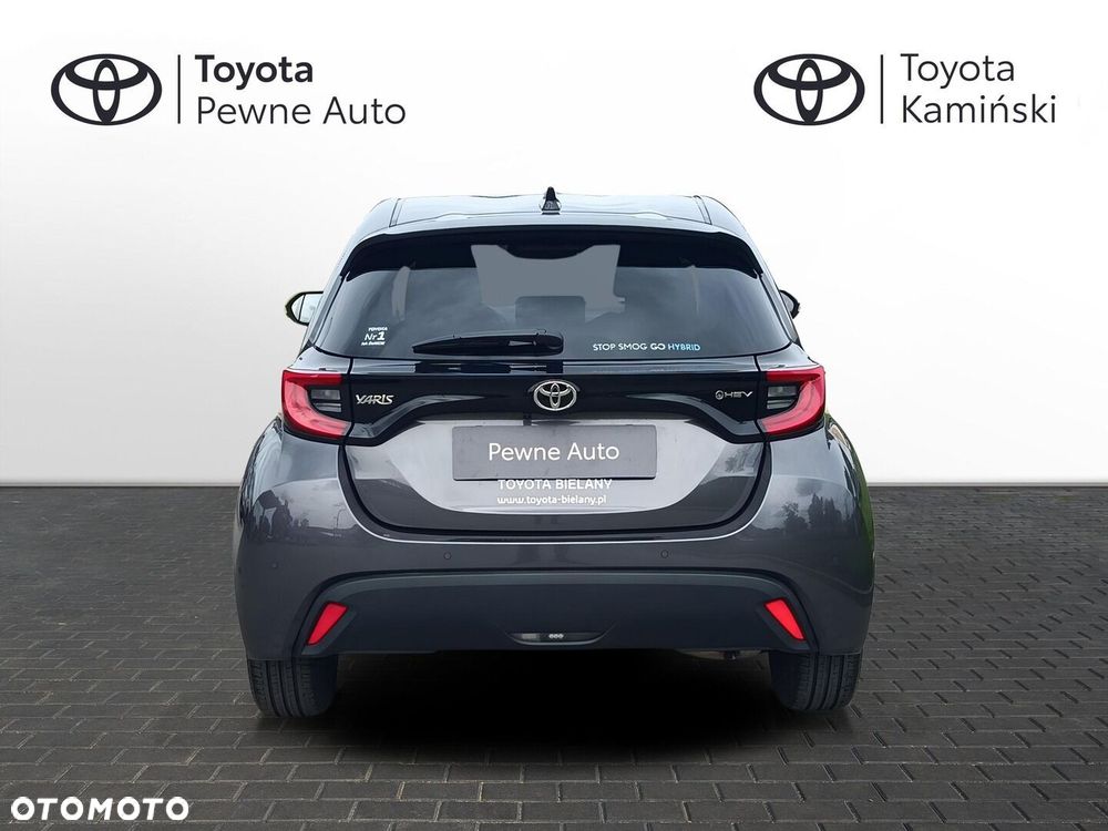 Toyota Yaris Hybrid 1.5 Style - 4