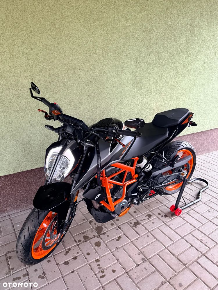 KTM Duke - 1
