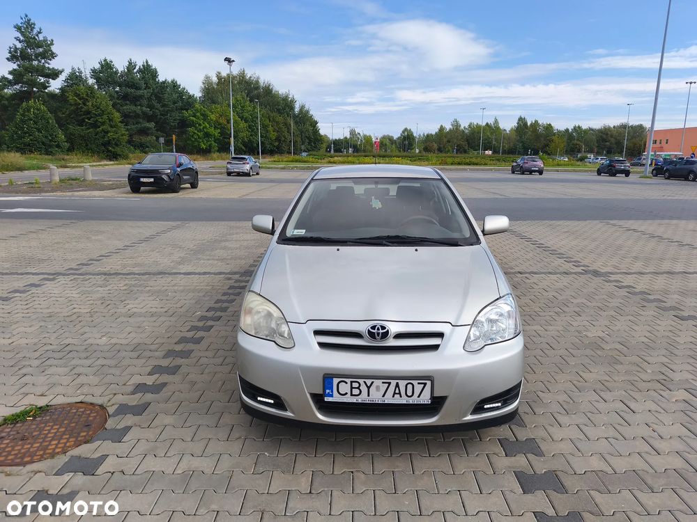 Toyota Corolla 1.4 VVT-i Dynamic - 1