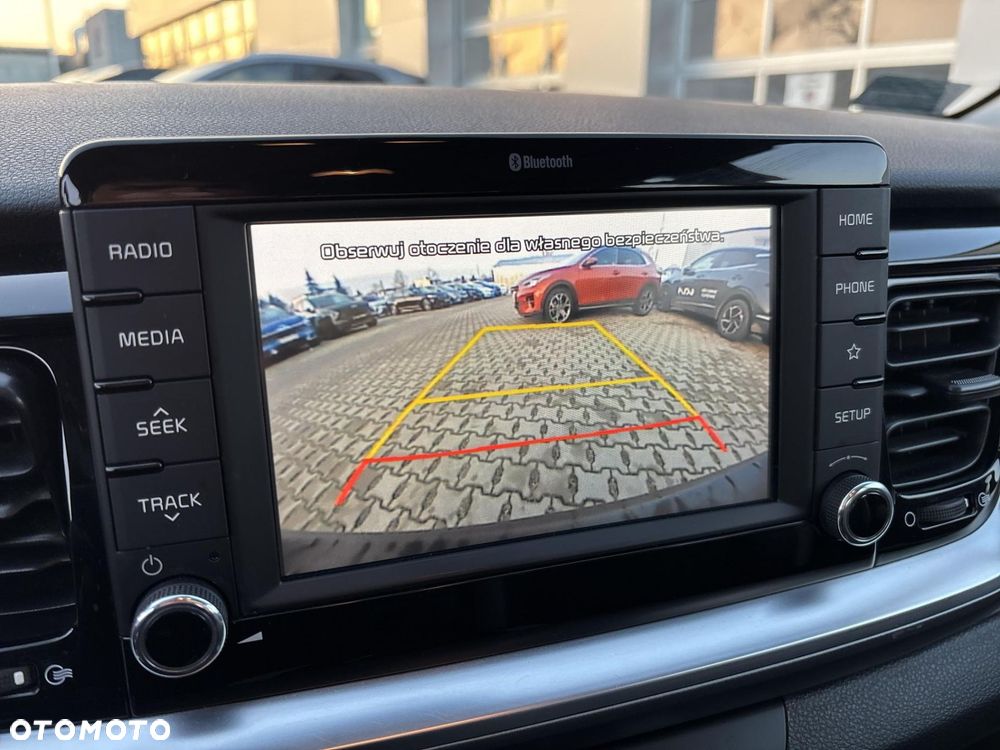 Kia Stonic 1.0 T-GDI L - 24