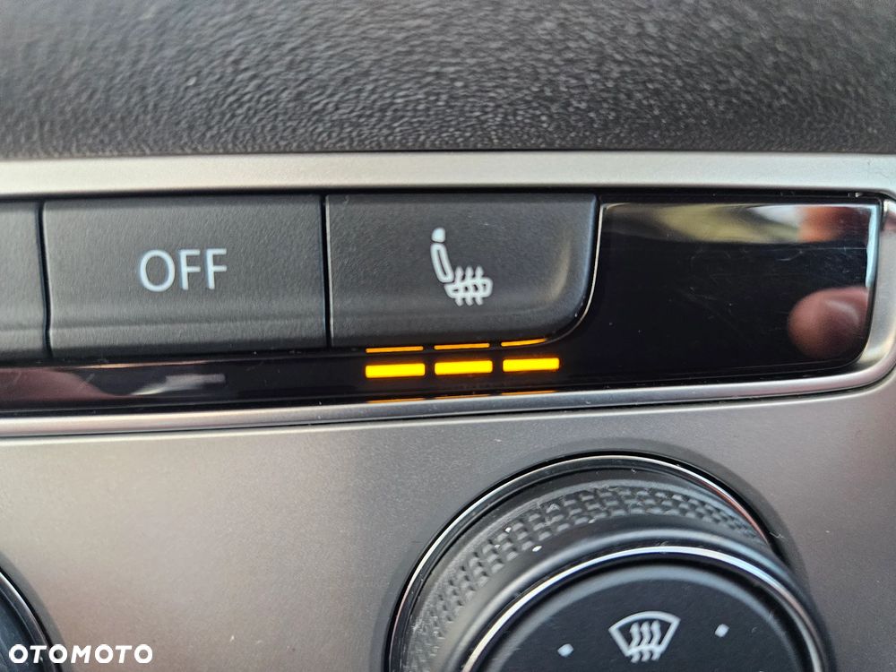 Volkswagen Passat 2.0 TDI BMT Comfortline - 31