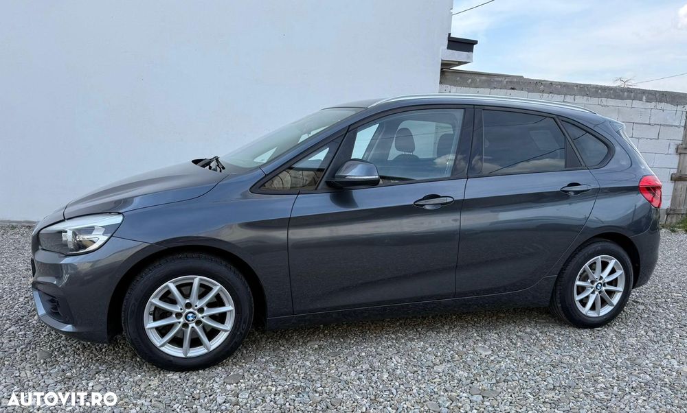 BMW Seria 2 216d - 16