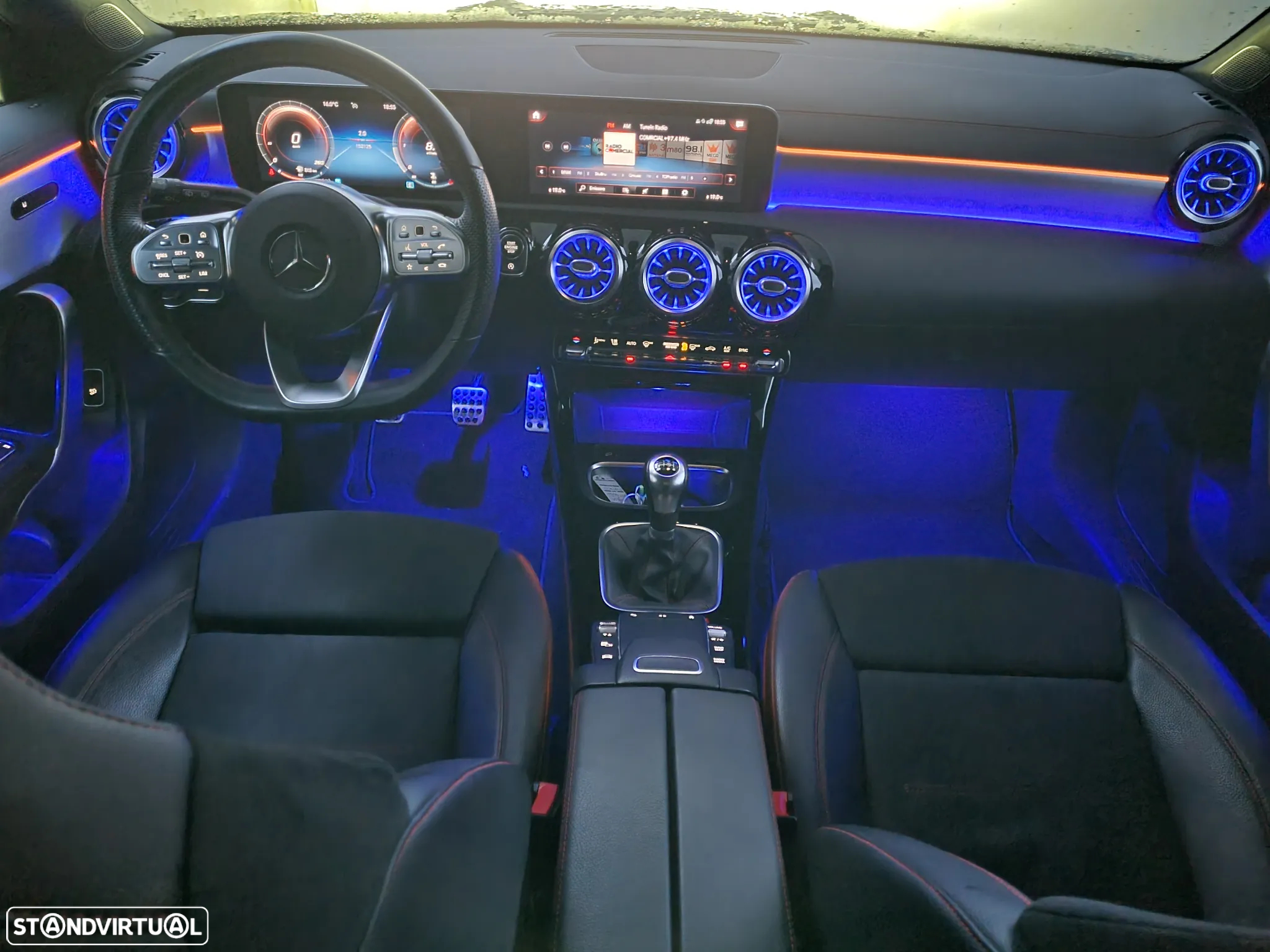 Mercedes-Benz CLA 180 d Shooting Brake AMG Line - 19
