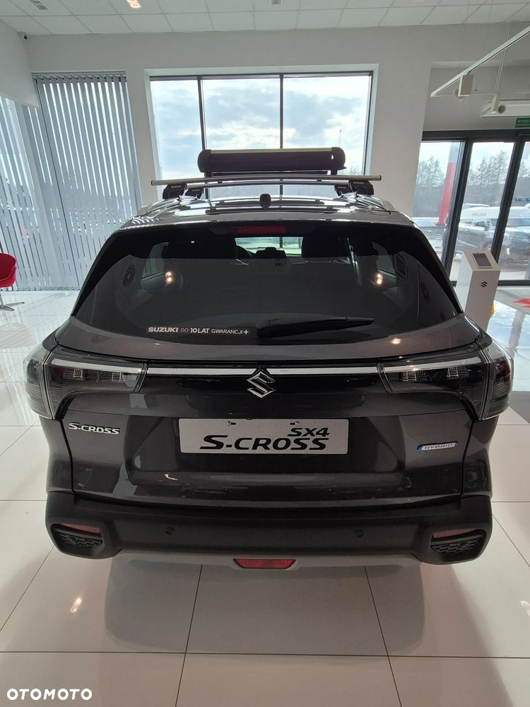 Suzuki S-Cross 1.4 BoosterJet mHEV Premium Plus SP - 12