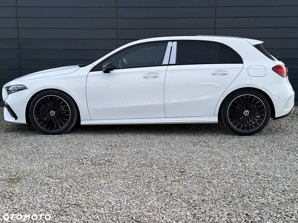 Mercedes-Benz Klasa A 220 4-Matic AMG Line 8G-DCT - 4