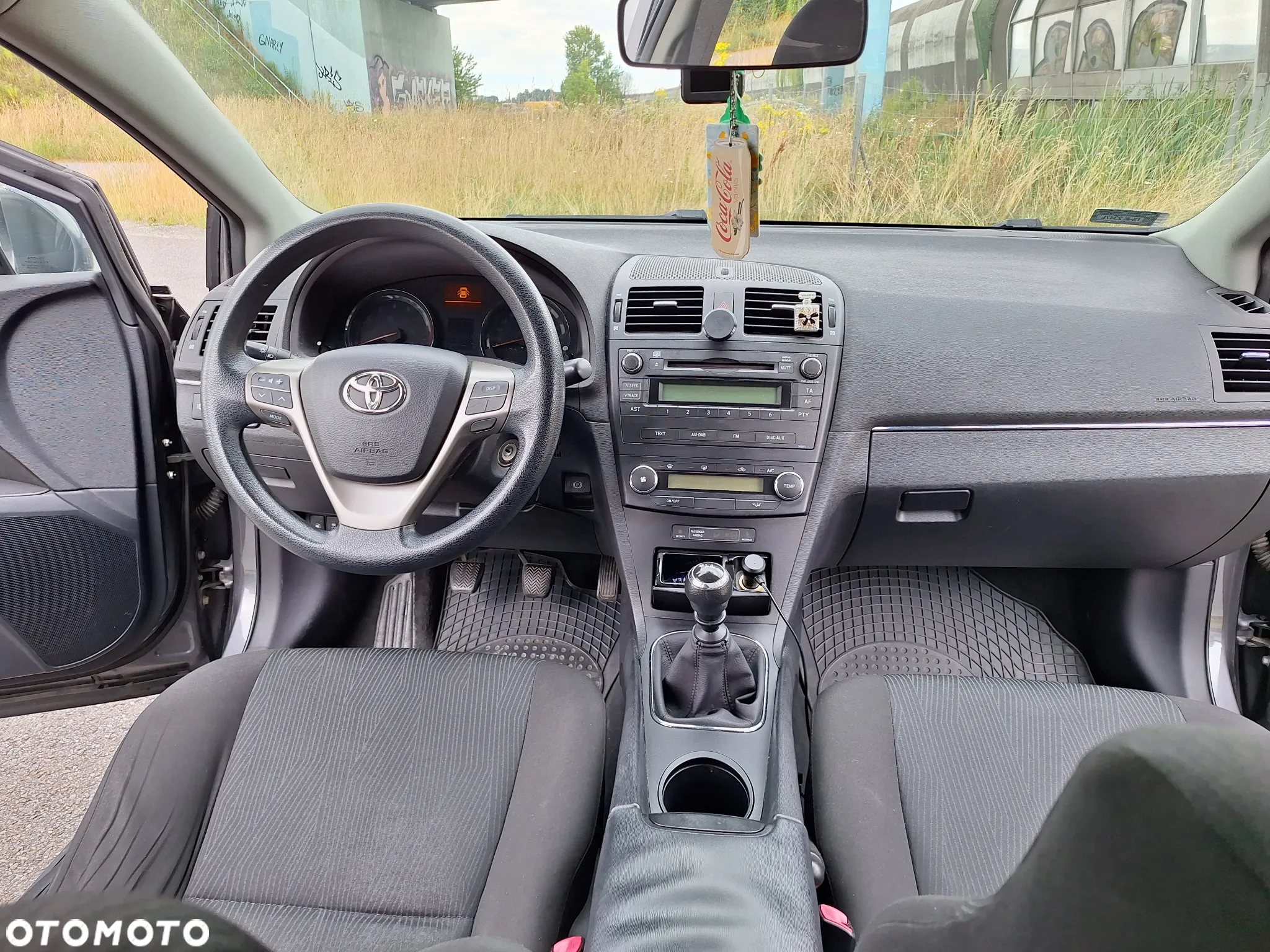 Toyota Avensis 1.6 Luna - 8