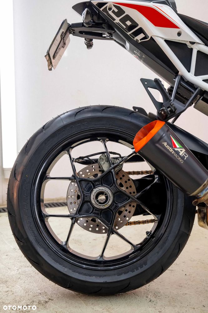KTM Super Duke - 32
