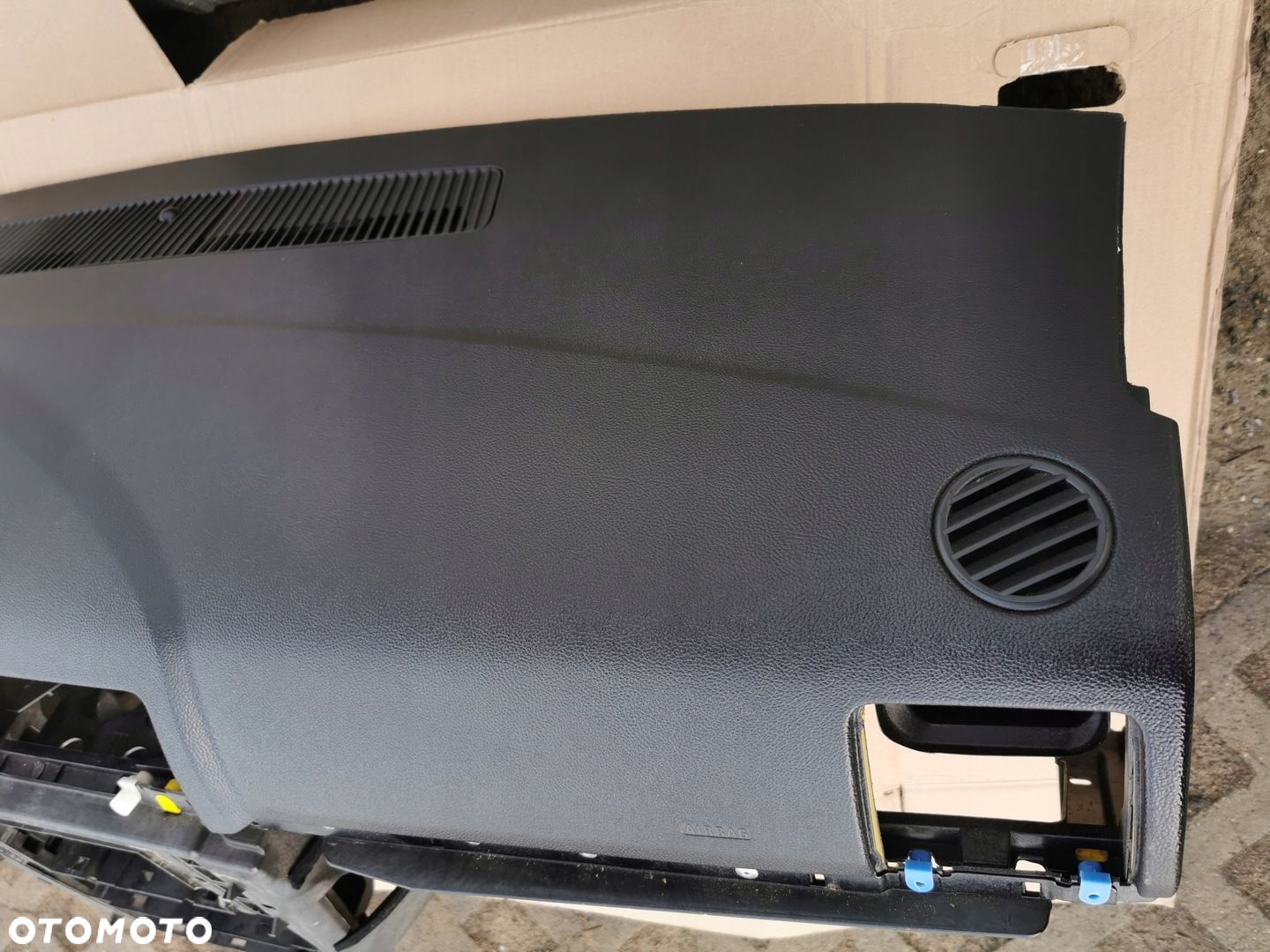 Deska rozdzielcza Opel Signum Vectra C Lift - 2