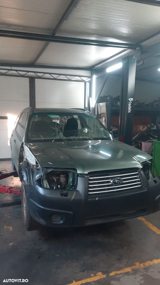 Subaru forester  Sg 2.0i cutie mannuala - 1