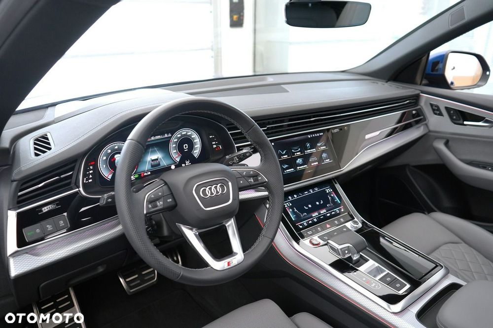 Audi SQ8 - 16