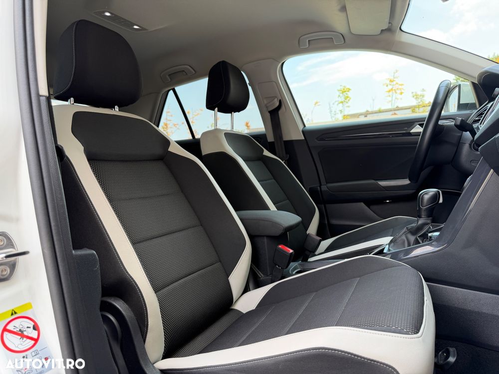 Volkswagen T-Roc 1.5 TSI OPF DSG Life - 17