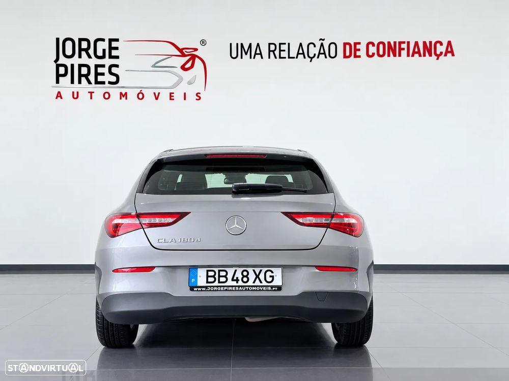 Mercedes-Benz CLA 180 d Shooting Brake Progressive Aut. - 14