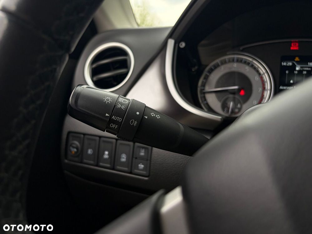 Suzuki Vitara 1.4 Boosterjet SHVS Premium 2WD - 29