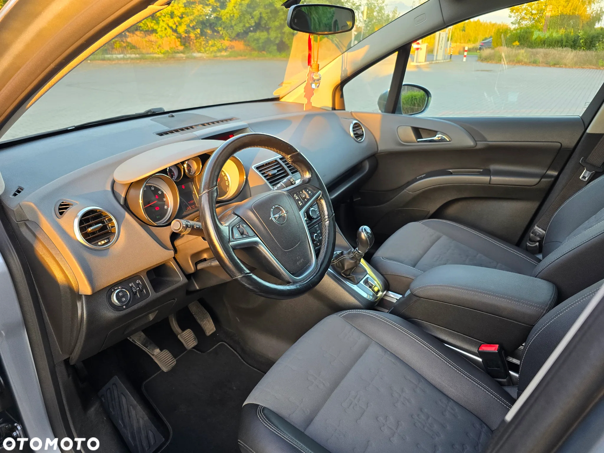 Opel Meriva 1.4 T Cosmo - 13