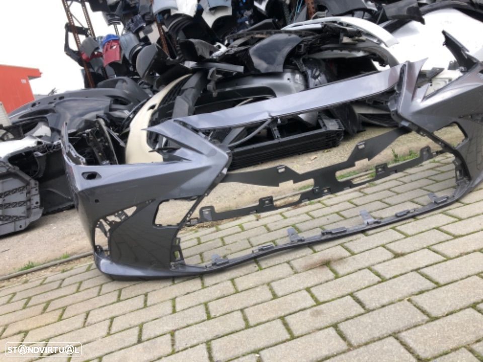 Parachoque lexus es 2019 - 1