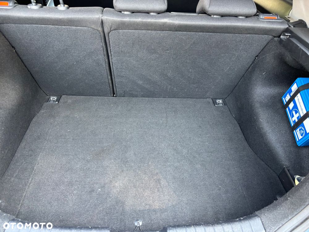 Kia Ceed ver-1-4-cvvt-isg-attract - 8