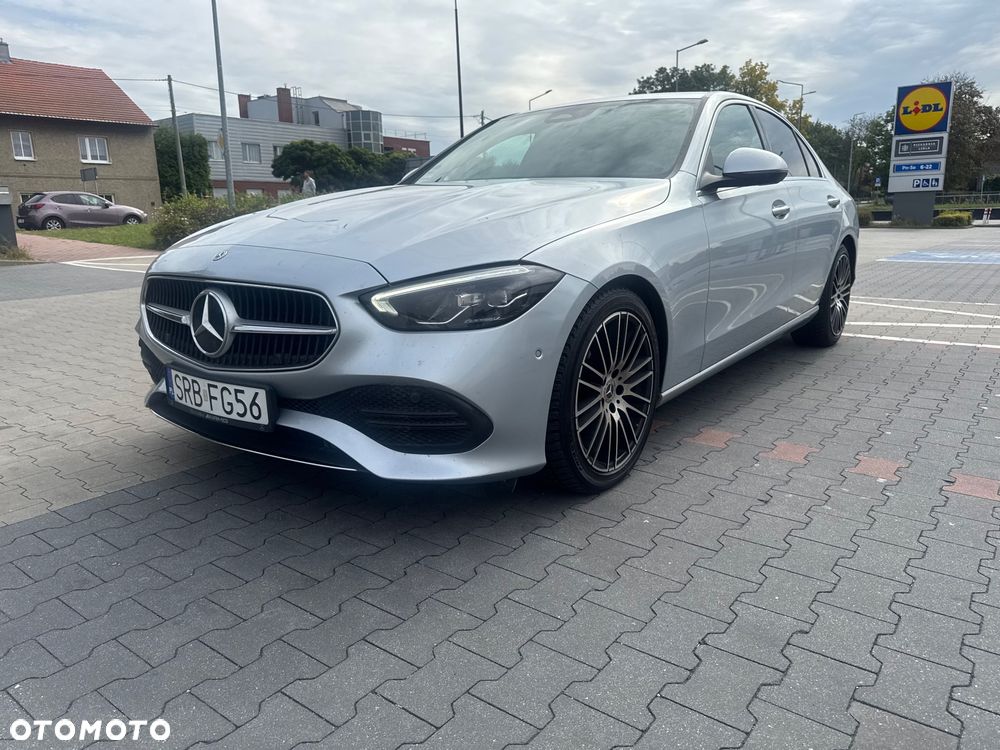 Mercedes-Benz Klasa C 180 mHEV Avantgarde