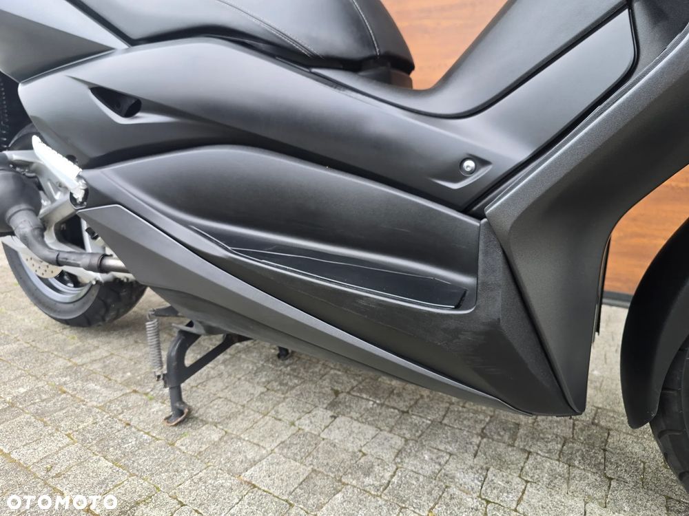 Yamaha X-max - 33