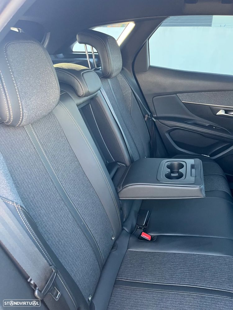 Peugeot 3008 1.5 BlueHDi GT Line J19 EAT8 - 8