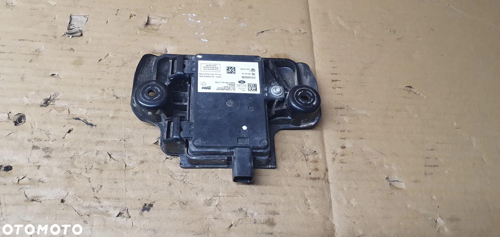 Czujnik moduł sensor martwego pola lewy tył Land Rover Discovery Sport L550 - 5