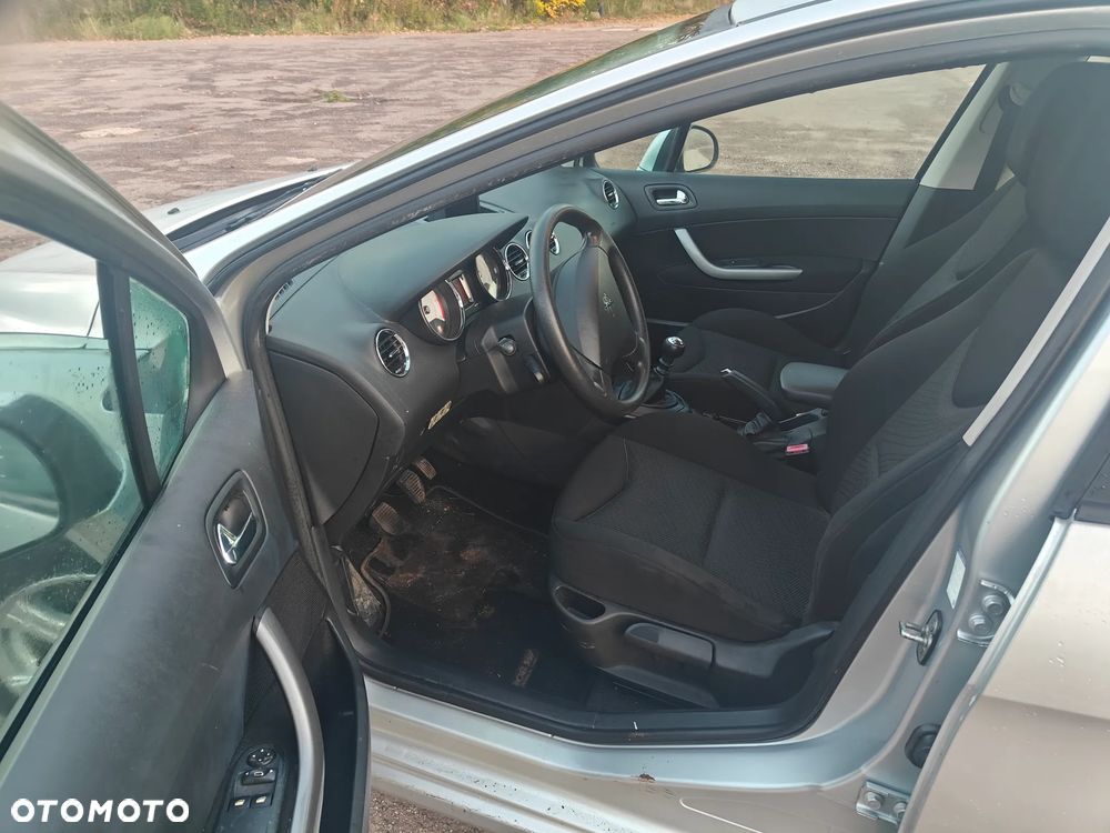 Peugeot 308 HDi FAP 110 Platinum - 8