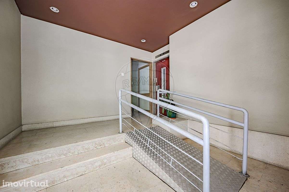 Apartamento T2 para arrendamento - Grande imagem: 2/24