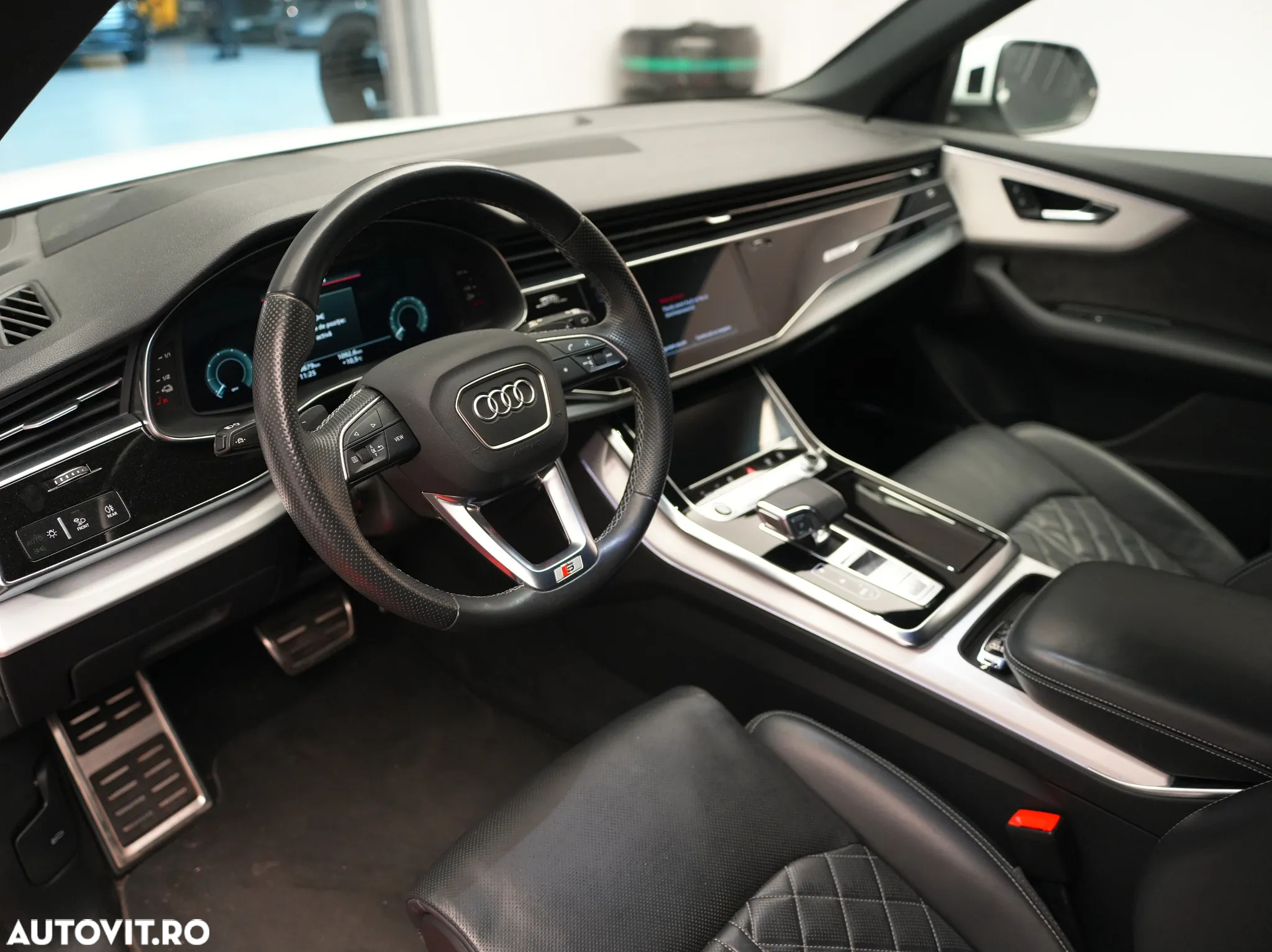 Audi Q8 - 15