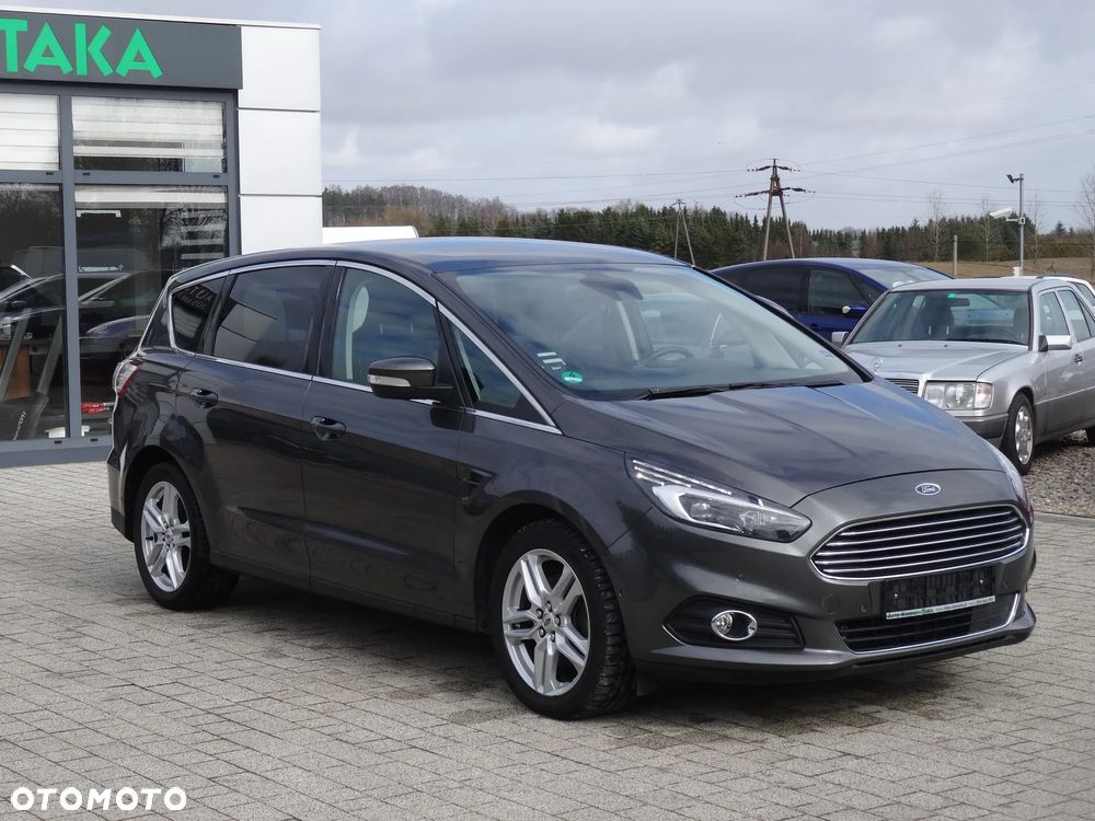 Ford S-Max 2.0 TDCi Titanium PowerShift - 2
