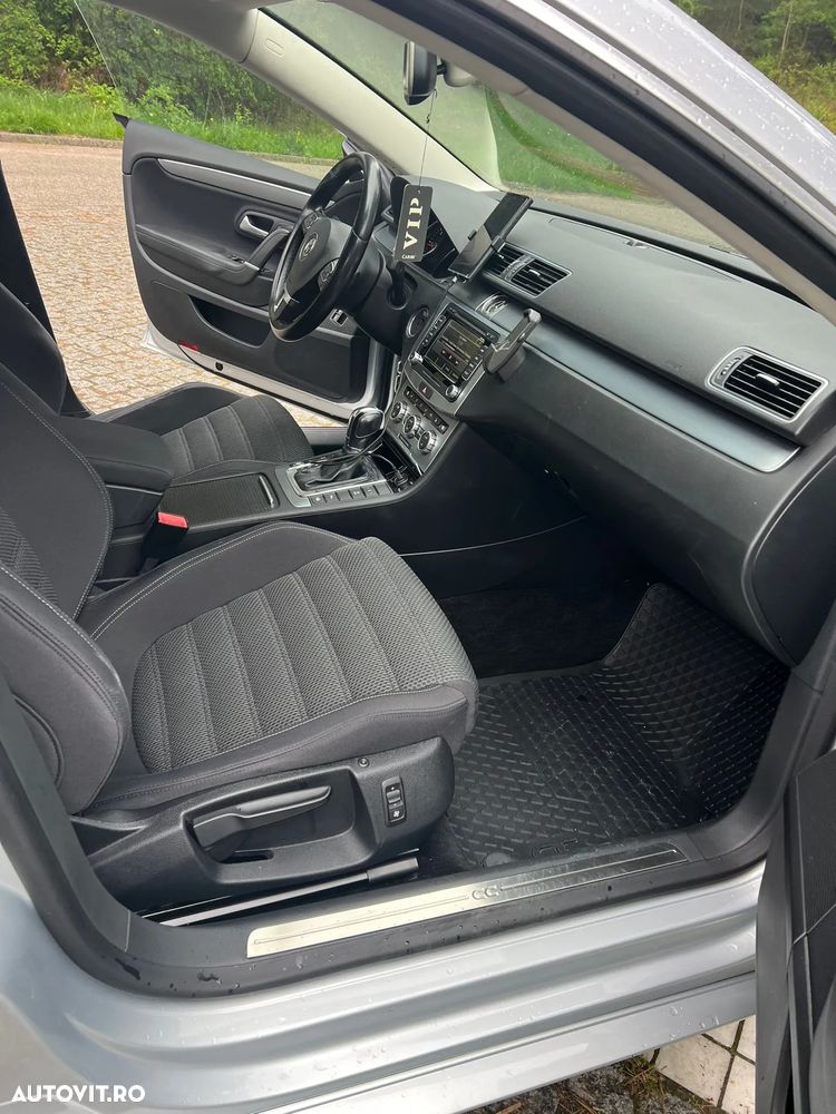 Volkswagen Passat CC - 22