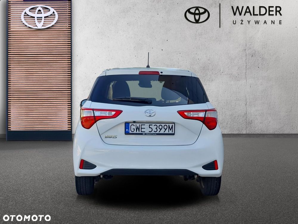 Toyota Yaris - 7