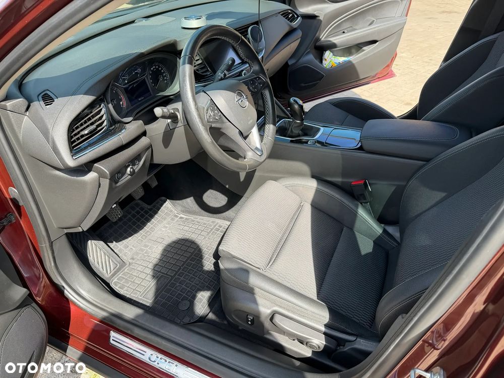 Opel Insignia - 24