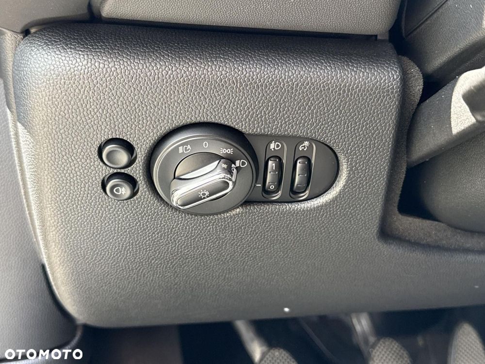 MINI Cooper - 19