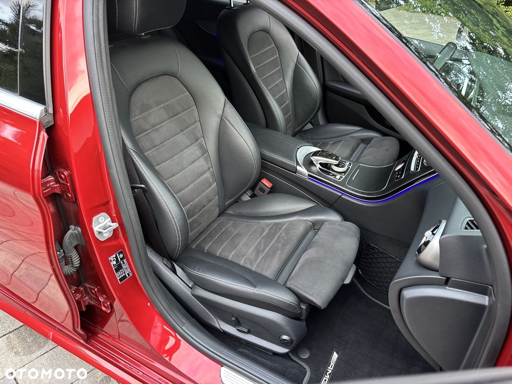 Mercedes-Benz Klasa C 300 d 9G-TRONIC AMG Line - 29