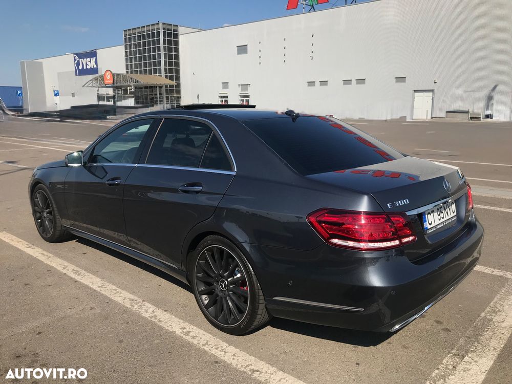 Mercedes-Benz E 300 T BlueTEC HYBRID 7G-TRONIC Avantgarde - 12