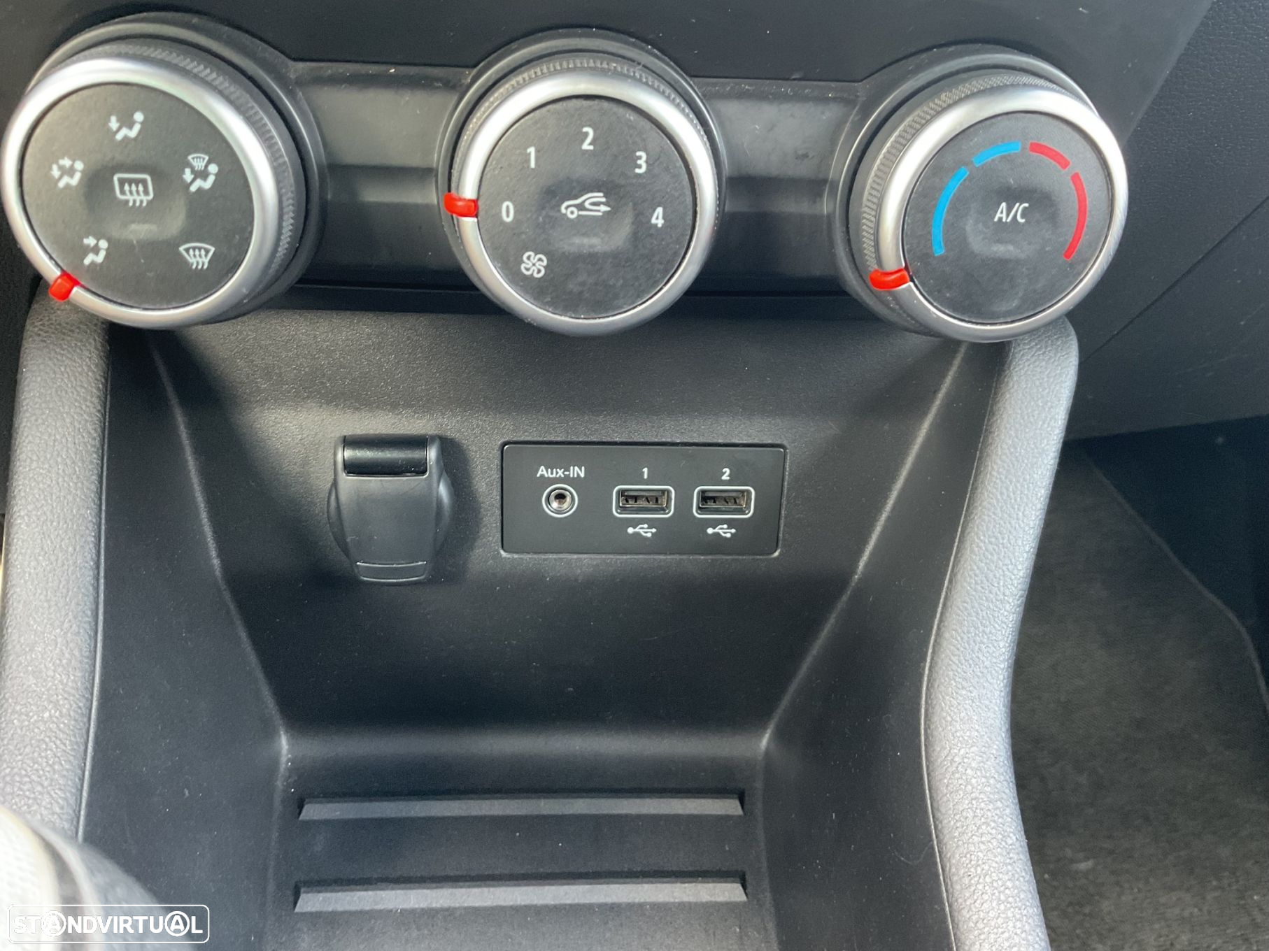 Renault Clio 1.5 Blue dCi Equilibre - 28
