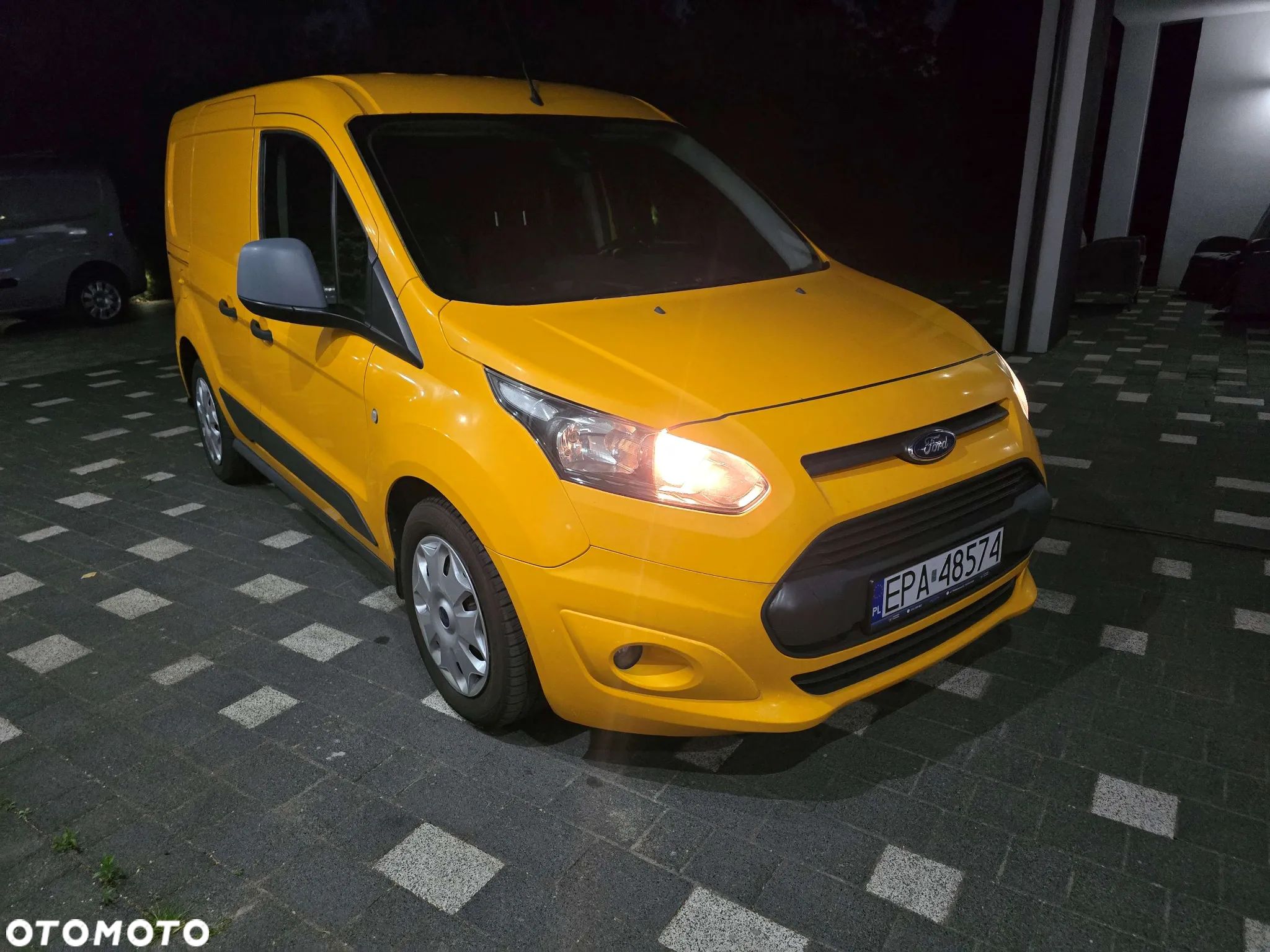 Ford Transit Connect - 1