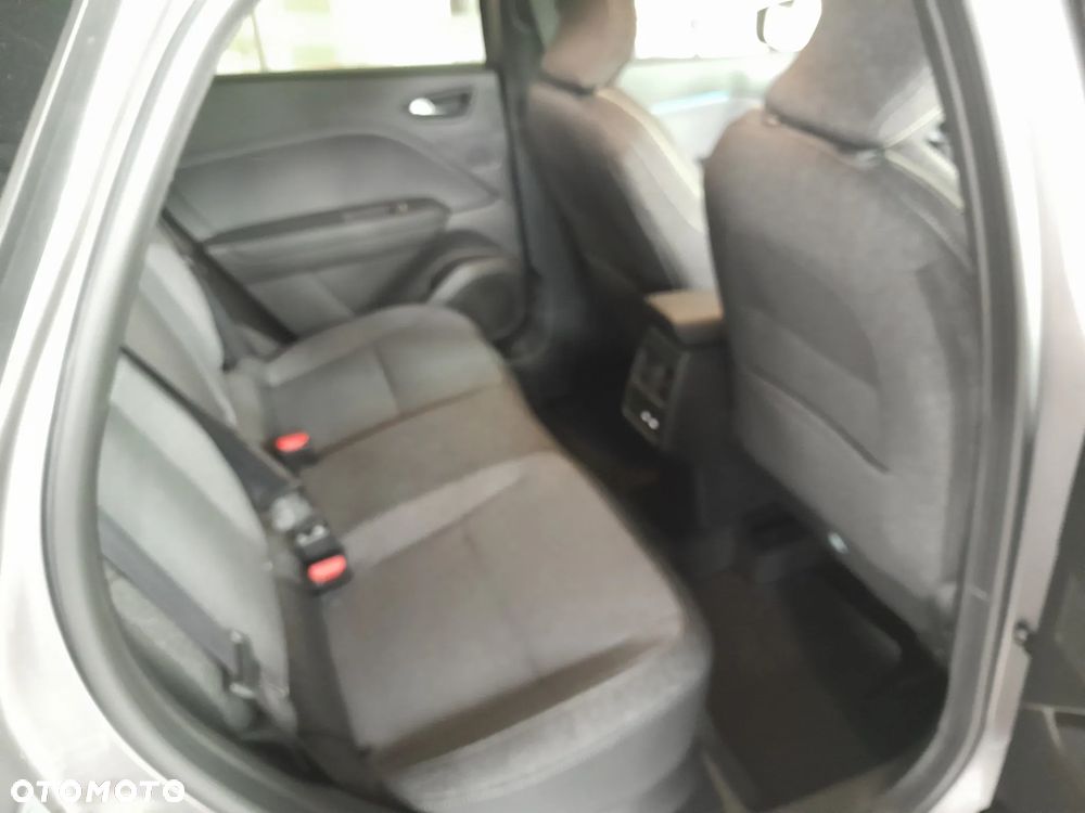 Mitsubishi ASX - 10