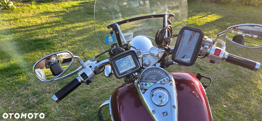 Honda VTX - 11