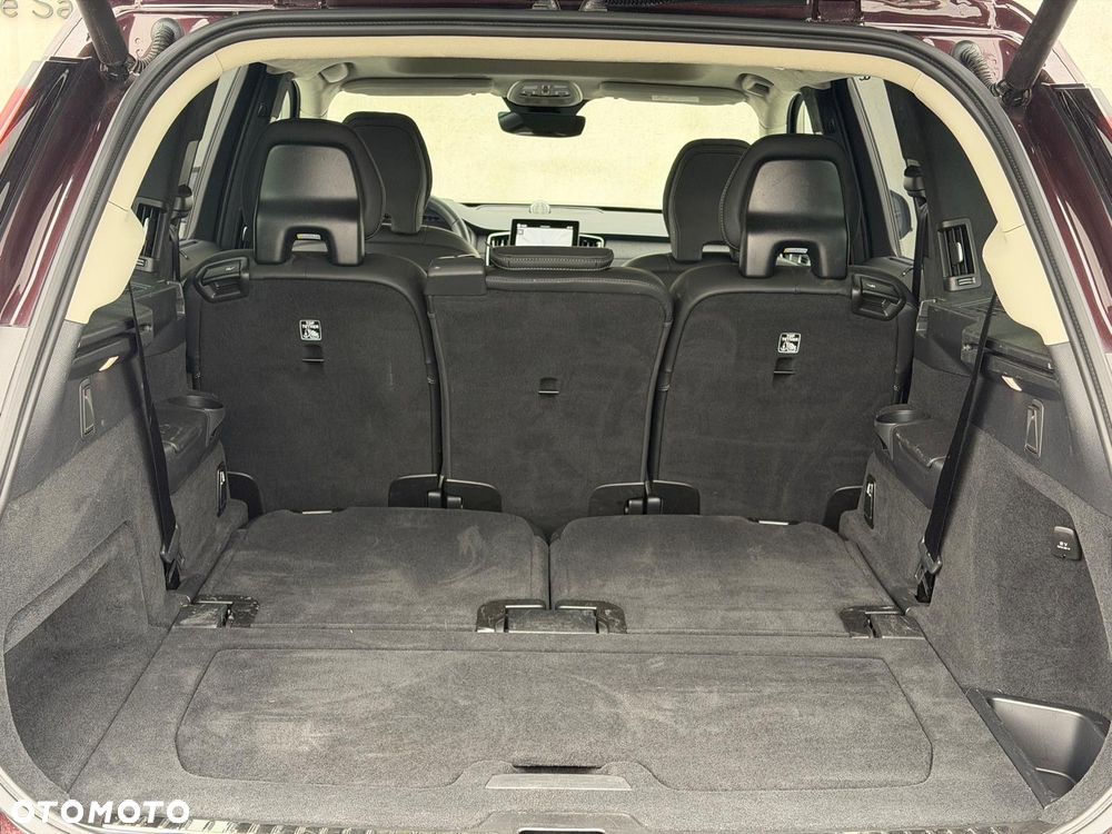 Volvo XC 90 - 35